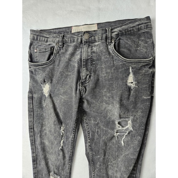 Spark Distressed Torn Stretch Slim Jeans Size 36x30 stain - Picture 6 of 12